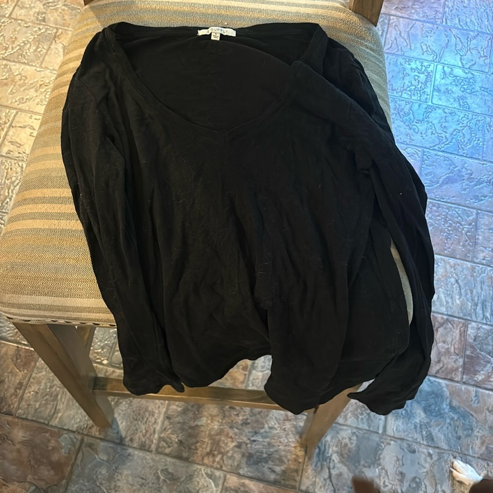 Long sleeve v neck